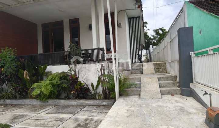 Cheap Villa House Batu Large Land Bonus Motorcycle