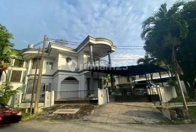 Dijual Rumah Hoek Full Marmer Muara Karang 1