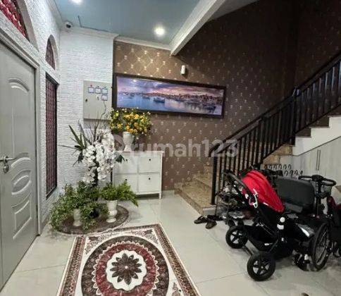 Dijual Rumah Mewah Hoek Camar Indah Pik 2