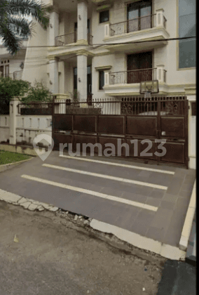 Dijual Rumah Taman Palem Lestari Cengkareng Jakarta Barat 1