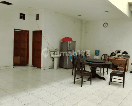 Dijual Rumah Hoek Taman Harapan Indah Jelambar Jakarta Barat 2