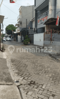 Dijual Rumah di Taman Palem Lestari Jakarta Barat 2