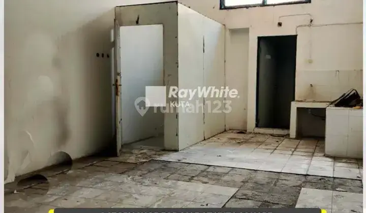 Commercial Shop Only 300mtr to Kuta Beach For Sale 7