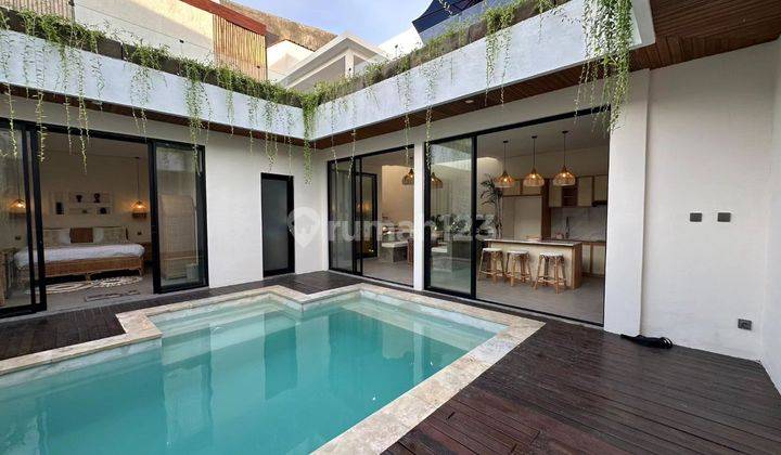 Brand New Villa in Berawa Canggu For Sale 1