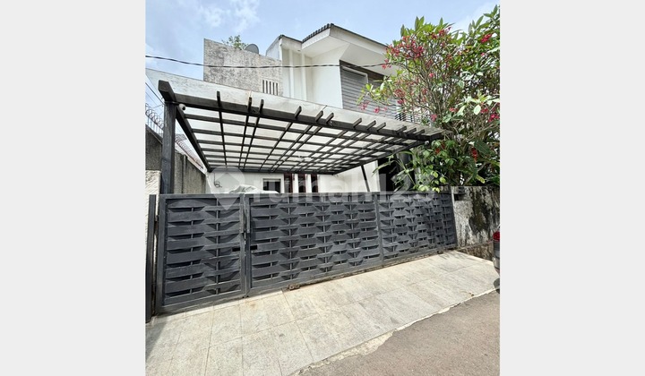 Rumah, Dekat Akses KRL, Siap Huni di Bintaro Jaya Sektor 9 Rumah, Dekat Akses KRL, Siap Huni di Bintaro Jaya Sektor 9