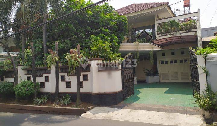 Jual Rumah di Lingkungan Premium Bintaro Jakarta Selatan 1