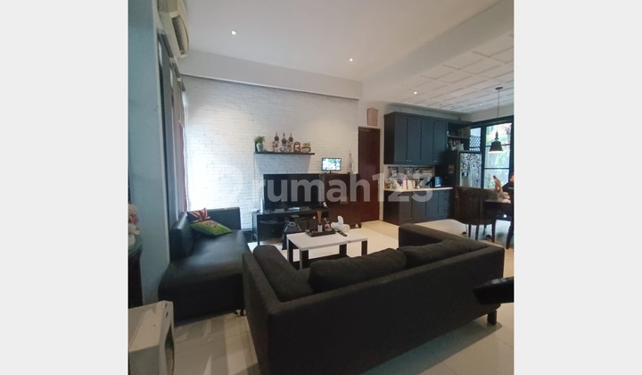 Rumah, Dekat Akses KRL, Siap Huni di Bintaro Jaya Sektor 9 2