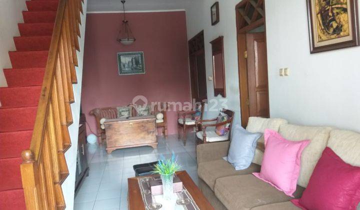 Rumah Dijual Dekat Bintaro Tangerang Selatan 2