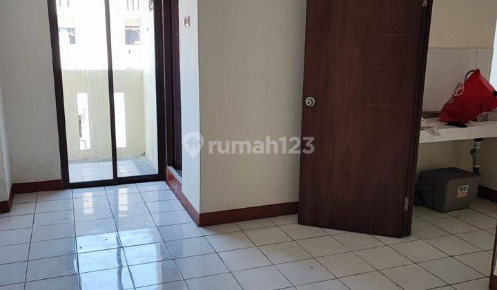 Apartemen Gateway Ahmad Yani 3 Br 2