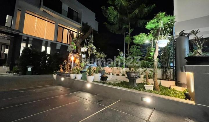 Golf Lake Residen Dijual.uk 8 X 18 Full Furnish