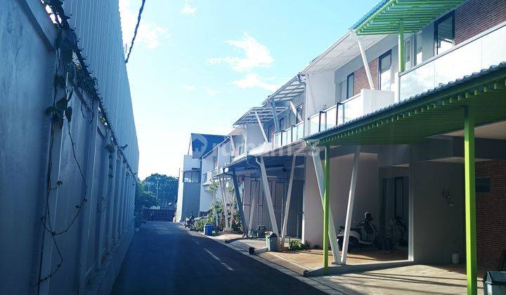 BU Rumah 2 Lantai Dalam Cluster Di Kebagusan Raya