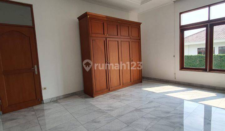 Rumah Mewah Disewakan Dekat Tb Simatupang 4
