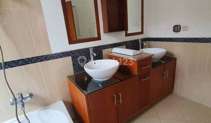 Rumah Mewah Disewakan Dekat Tb Simatupang 12