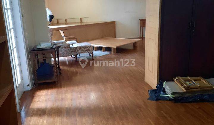 Rumah 2 lantai dan tanah luas di Salemba Jakarta Pusat 6