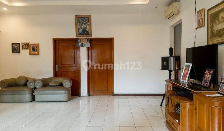 Rumah Bonus Kos-Kosan Dekat Stasiun KAI Kalibata 7