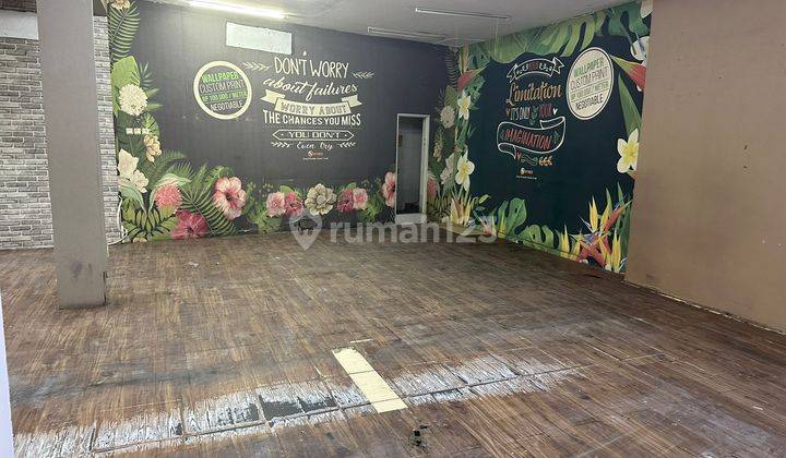 Disewakan  Ruko  untuk Kantor dan Usaha di Kebayoran Baru 2