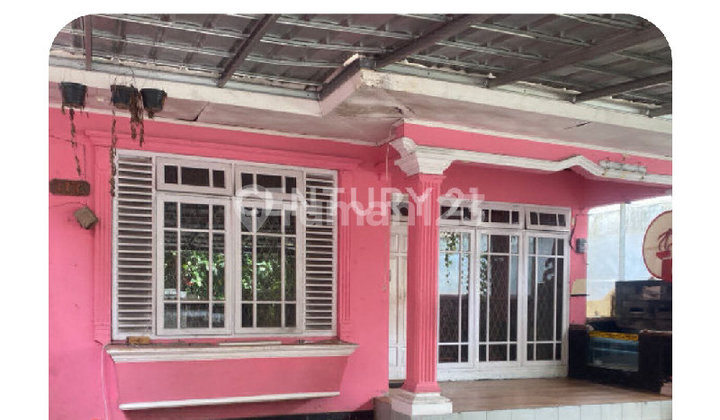 Disewakan Rumah Tinggal Yang Juga Dapat Dijadikan Usaha