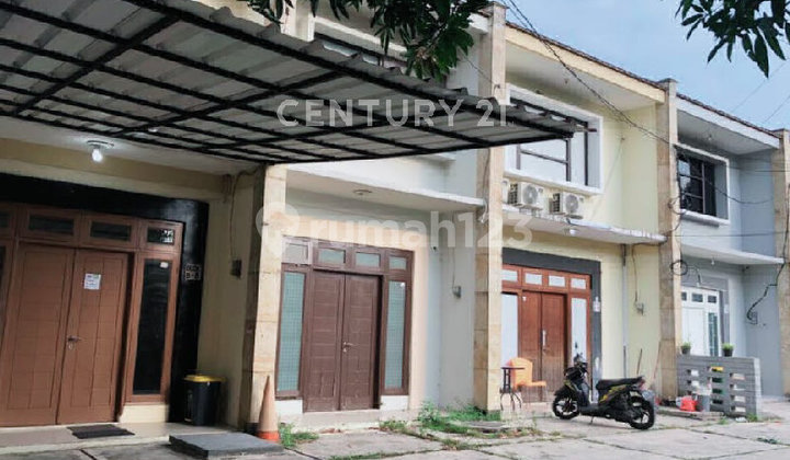 Disewakan Ruko Dilokasi Strategis Di Jakarta Selatan Disewakan Ruko Dilokasi Strategis Di Jakarta Selatan