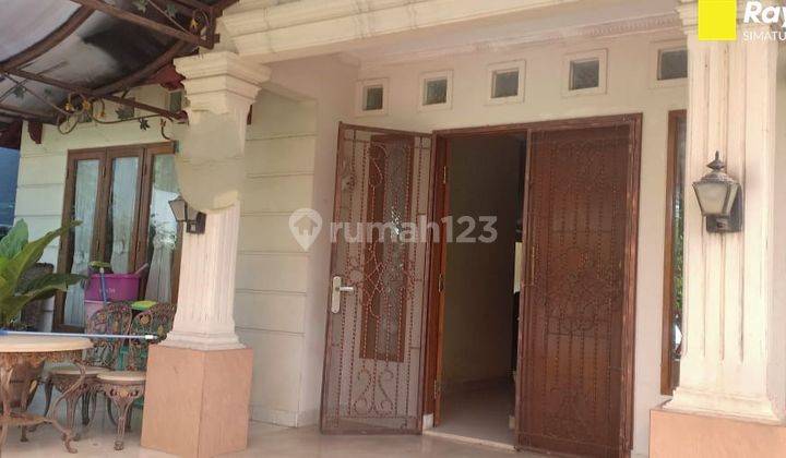 Rumah Nyaman Dalam Komplek Raffles Hills, Cibubur, Depok 3