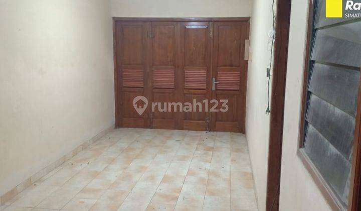 Rumah Nyaman Dalam Komplek Raffles Hills, Cibubur, Depok 5