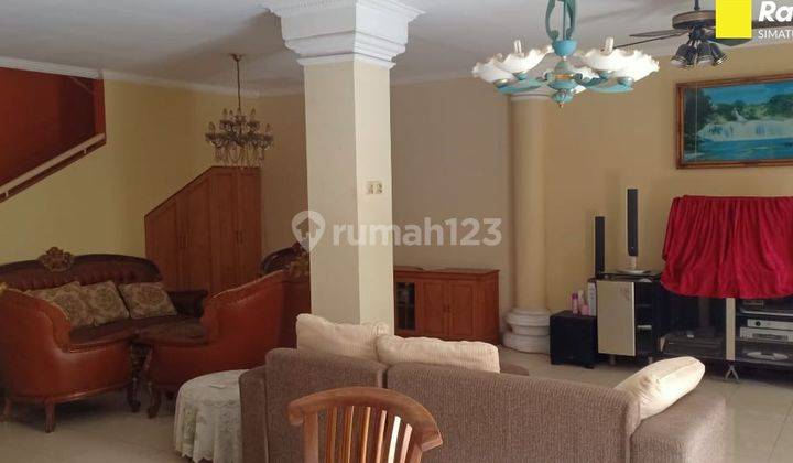 Rumah Nyaman Dalam Komplek Raffles Hills, Cibubur, Depok 6
