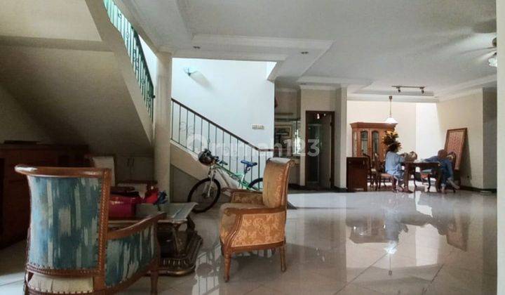 Disewakan Rumah Mewah 2 Lantai Posisi Hook Komp.tanjung Barat Jagakarsa Jakarta Selatan  7