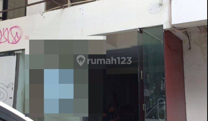 Disewakan Ruko 2 Lantai Cocok Untuk Usaha di Kemang 1