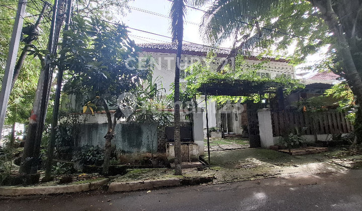 Rumah Hook 2 Lt Kost & Kantor Aktif Panglima Polim Jakarta Rumah Hook 2 Lt Kost & Kantor Aktif Panglima Polim Jakarta