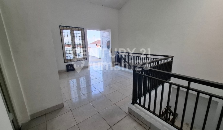 Disewakan  Ruko 3 Lt Di Lokasi Strategis Cawang Baru Jakarta   2