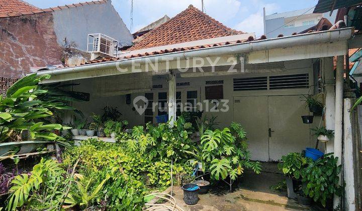 Rumah Tua Hitung Tanah Di  Menteng, Jakpus 1