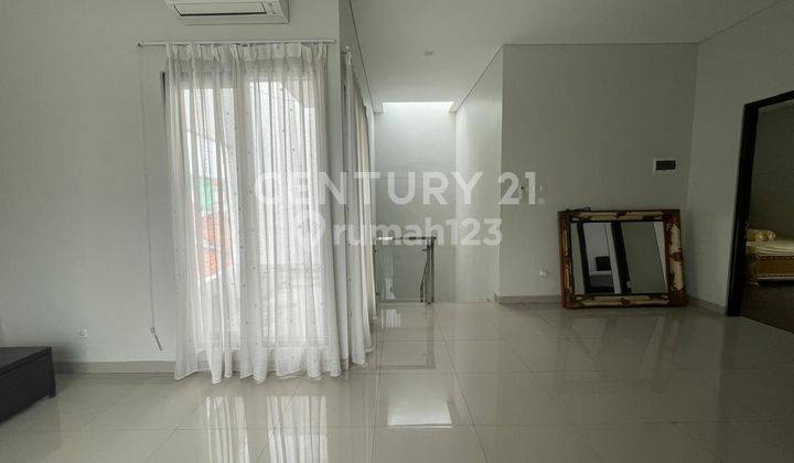 Rumah Baru Daerah Kebagusan, Lingkungan Tenang Furnished 2