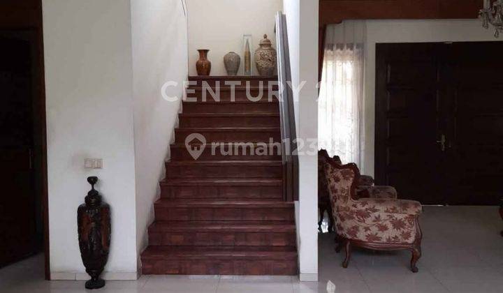 Rumah Siap Huni Lokasi Strategis Gandaria City Jakarta Selatan
 2