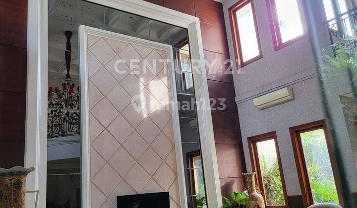 Harga Terbaik, Rumah Cantik, Jalan Utama Di Pondok Indah  2