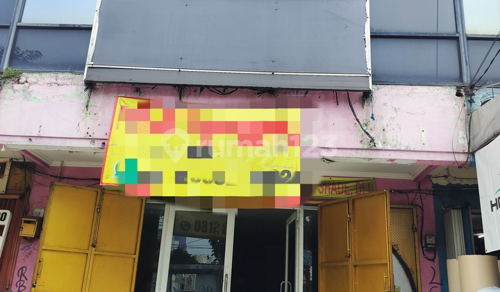 Dijual/disewakan Ruko Dengan Lokasi Yang Cukup Strategis 