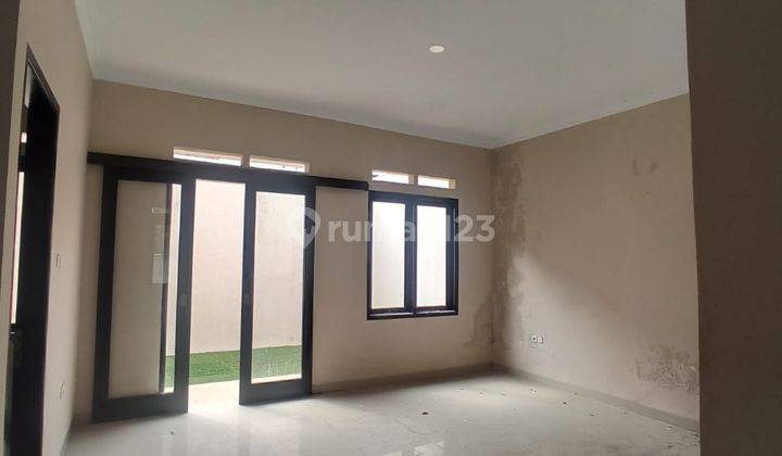 Disewakan Rumah 2 Lantai Cluster Jagakarsa  Jakarta Selatan 1