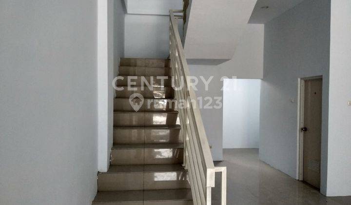 Disewakan Ruko 3 Lantai Di Jl.Haji Nawi Jakarta Selatan 2