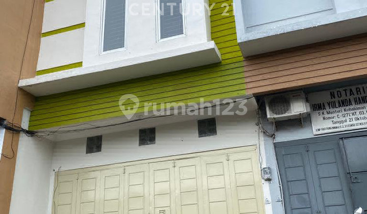 4-Story Shop House suitable for Residence/Office in Medan City.