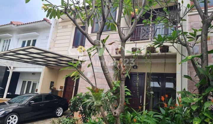 Rumah Full Furnished Dengan Private Pool Dalam Komplek Di Pejaten 1