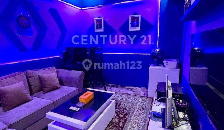 Rumah Turqouise Timur Summarecon Serpong Ddengan Ruang Karaoke 2