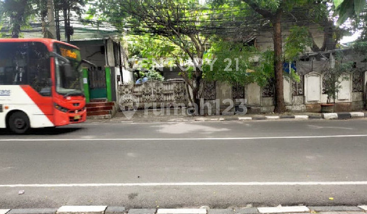 Rumah Tua Hitung Tanah Cocok U Kantor/Bisnis Jl. Raya Duren Tiga 2