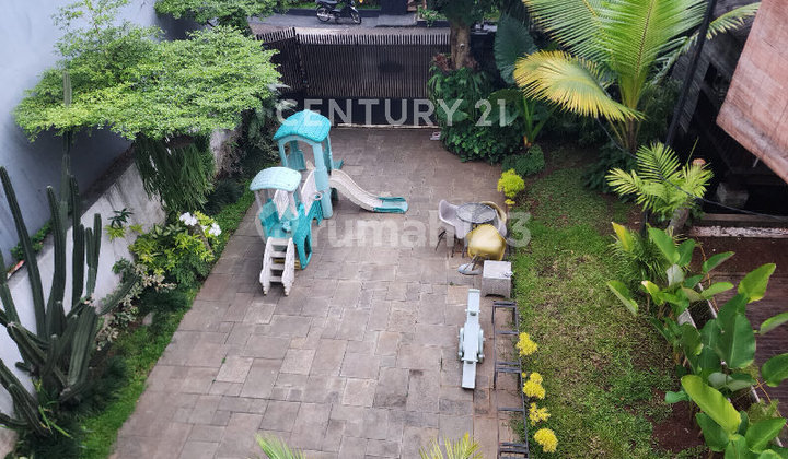 Dijual Rumah Tinggal Dalam Komplek Yg Nyaman Dan Asri 