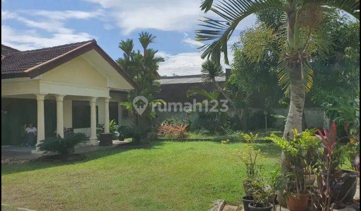 Dijual [cepat] Rumah bagus dengan halaman luas 1061 m2, di dekat tol Tb Simatupang 1