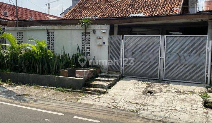 Dijual Rumah [hitung tanah] di kebayoran Baru, jaksel 1