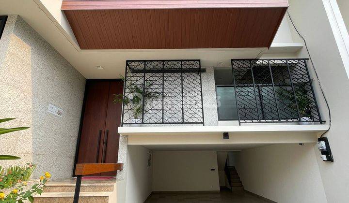 Dijual rumah brandnew minimalis dan modern di kemang, jaksel 1