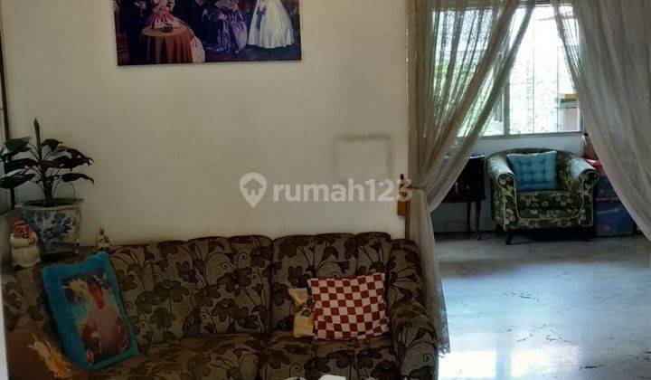 Dijual Rumah nyaman [700 m2 lt, 200 m2 lb] dalam komplek di ps minggu, jaksel 2