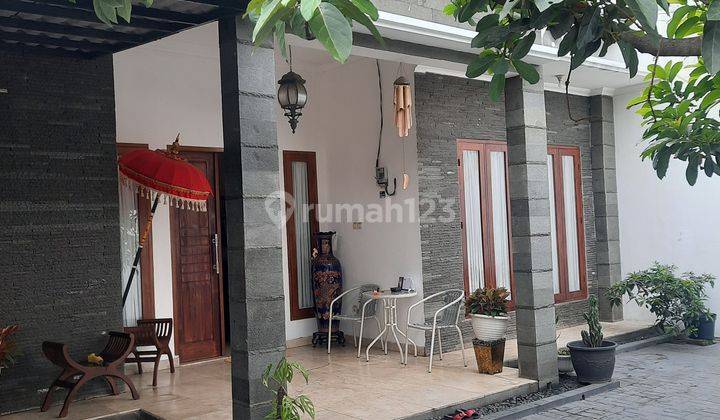 Rumah Hunian Nyaman di Jl Gandaria, Jaksel 1