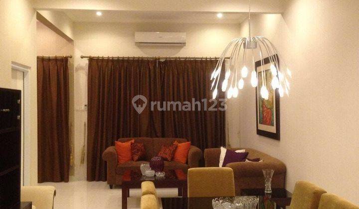 Rumah Hunian 1 Lantai Di Area Komersil Kebayoran Baru 1