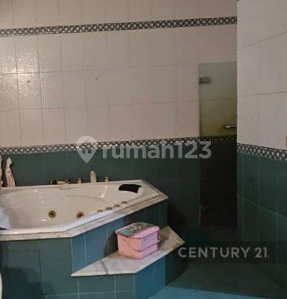 Rumah Cantik Siap Huni 2 Lantai Di Perumahan Villa Cinere 2