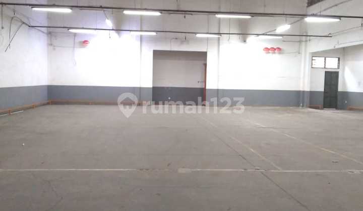 Gudang di Cipinang, Rawamangun 1100 m, bisa akses kontainer 3