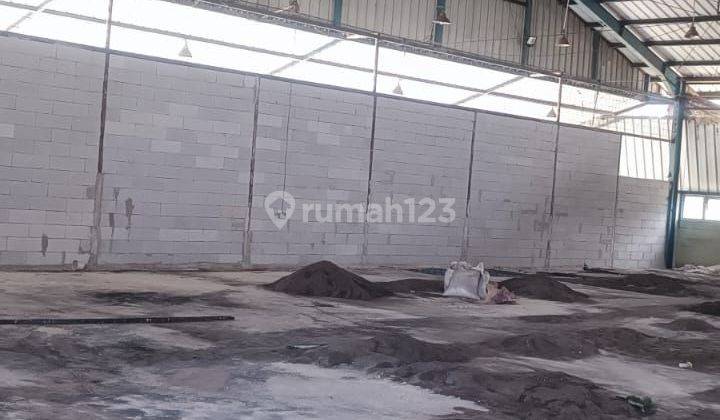 Disewakan Gudang 2 lantai di Komplek Industri Jatake Bagus 2